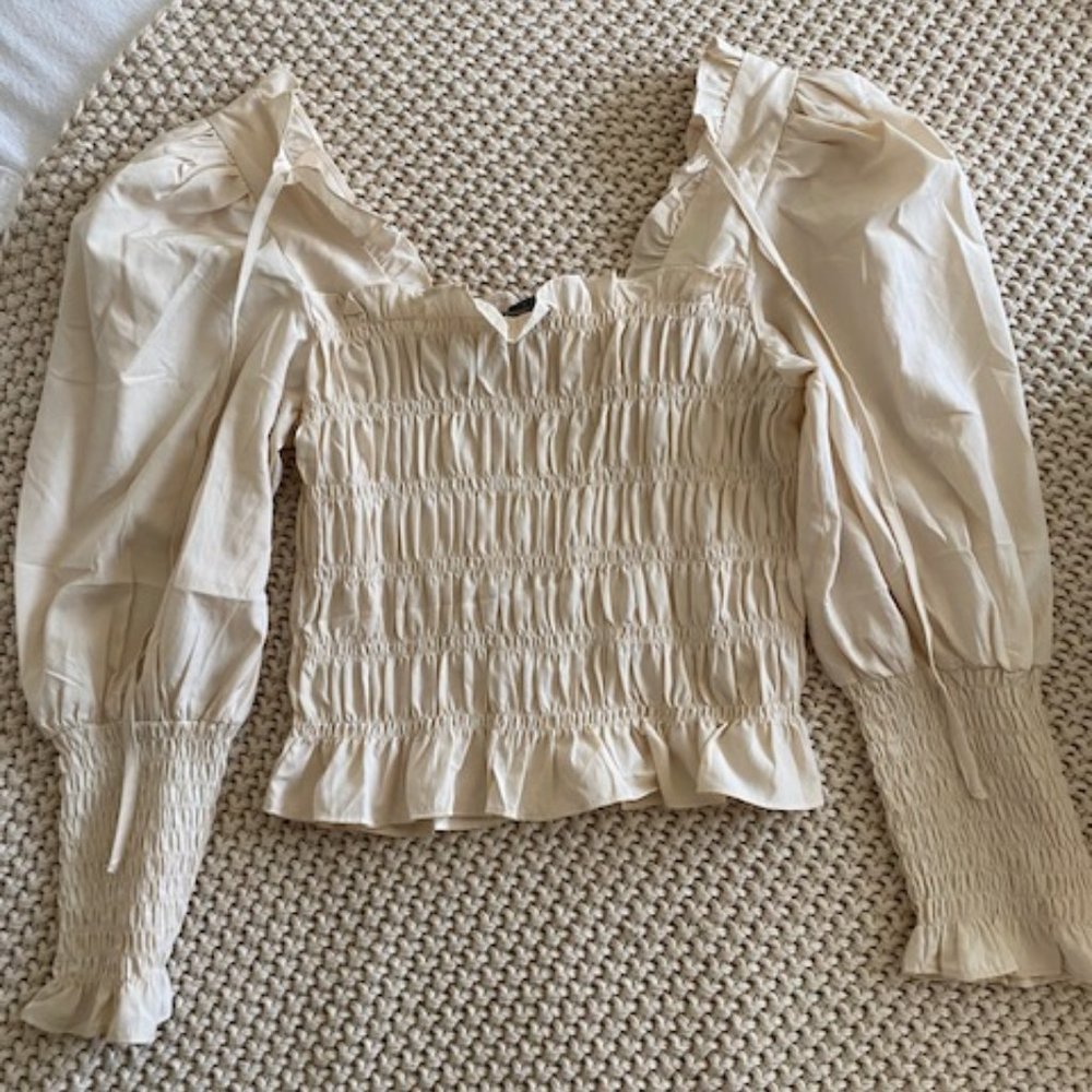 Milk + Honey LA Ruched Creme-Colored L/S Top